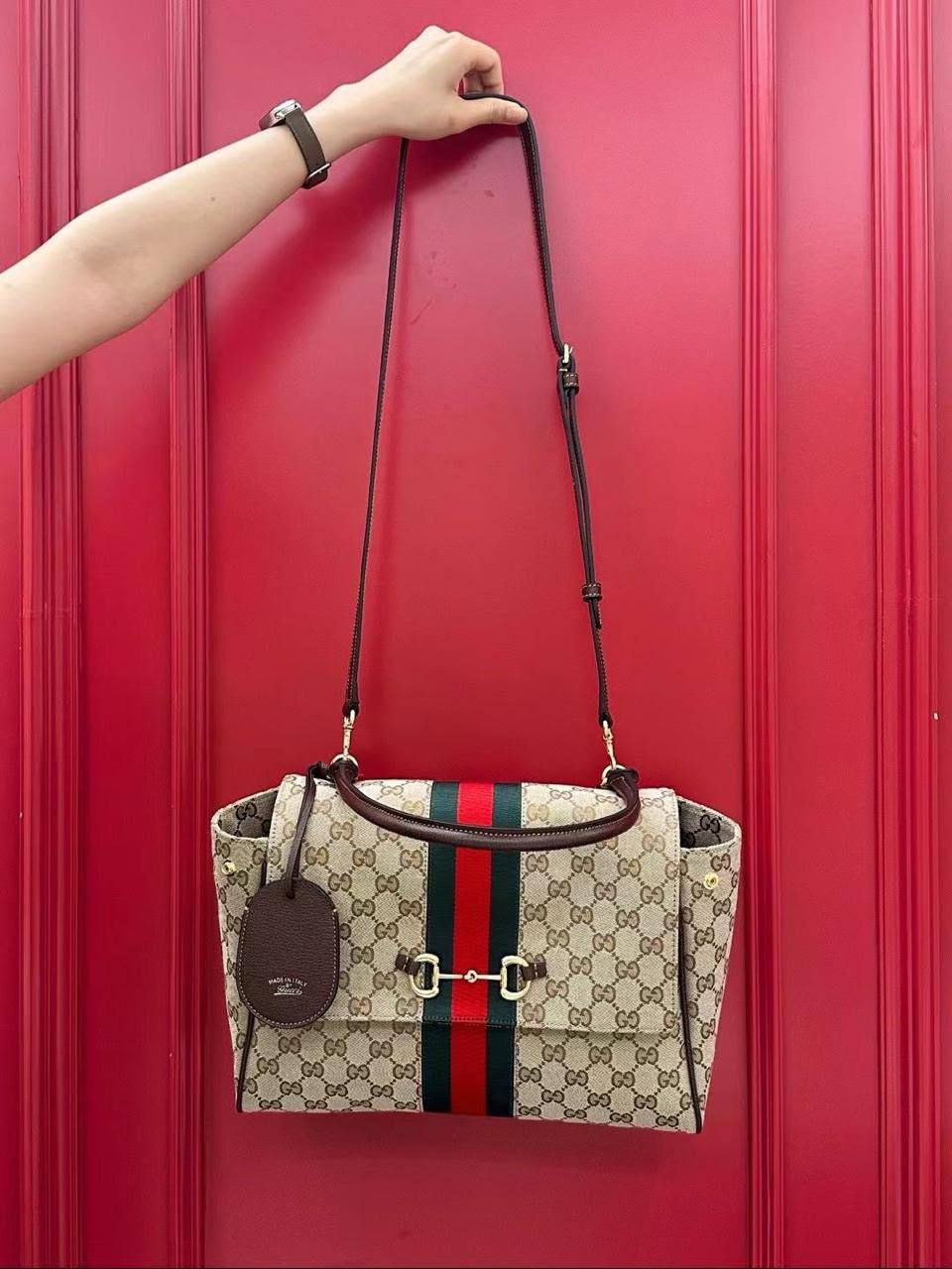 GUCCI 
SUPER MASTER QUALITY 
For Price 👇 WhatsApp✅
0568585901 
0507557372
0552275751 Owner Zain 👌

Zain307
♥️♥️♥️