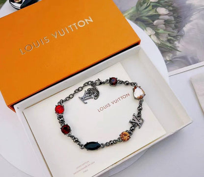 LV Bracelet

Super Master
100 dhs🇦🇪🇦🇪

With Full packing

Zain33
♥️♥️♥️