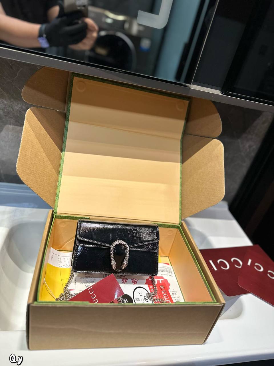 Gucci

230 dhs🇦🇪🇦🇪

Zain10
♥️♥️♥️