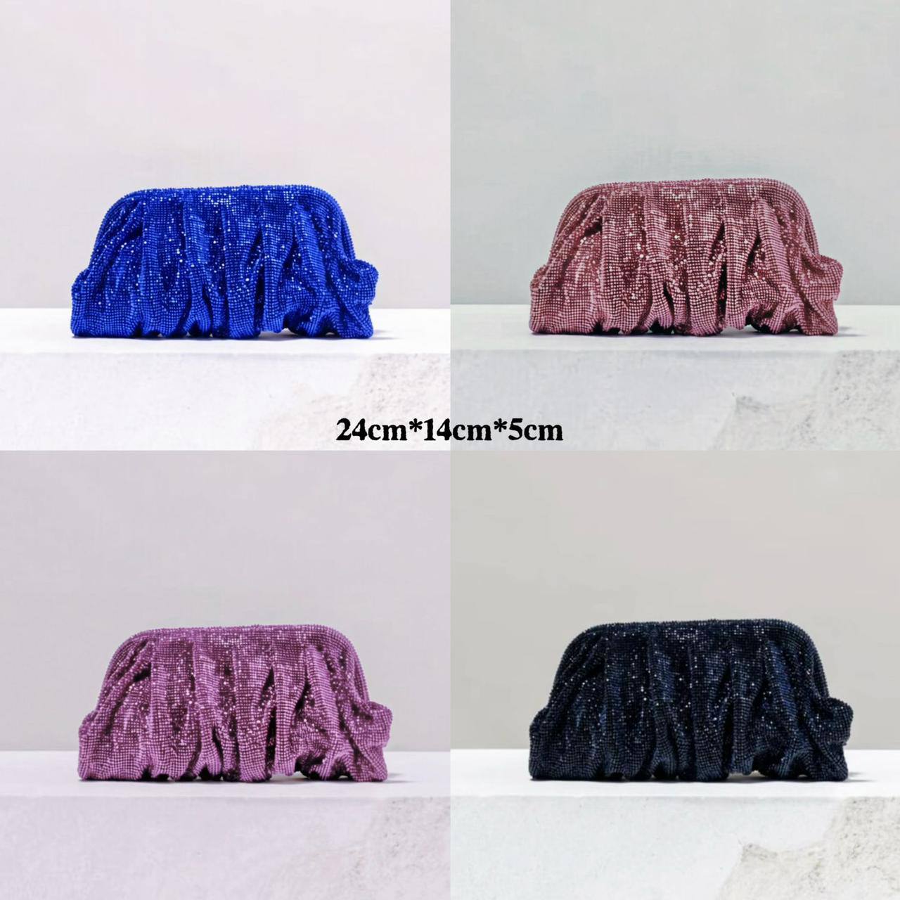 Alexanderwang
Banquet bag copy one 
with box
🎁🎁🎁

150 dhs✅

Zain39
♥️♥️♥️
