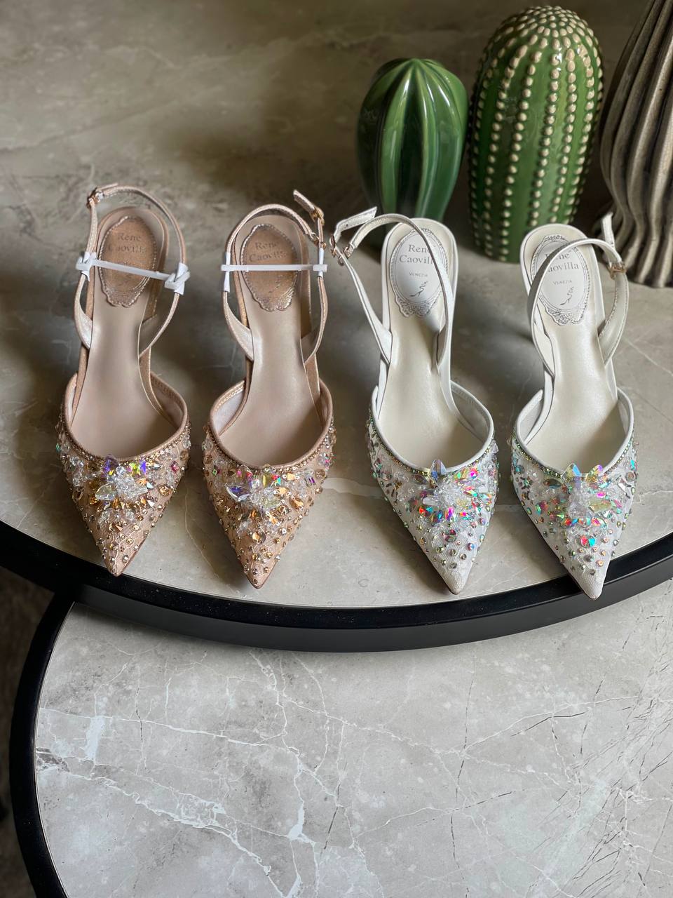 RENE CAOVILLA ✔️
VIP QUALITY ✅
Size : 36 TO 41
450 dhs✅

Zain113
♥️♥️♥️