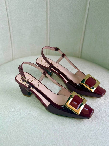 Roger Vivier 
Super *AAA* *+* Quality 💯 
With original packing🎁🎁
SIZE:36and42
Available now
450 dhs🇦🇪🇦🇪

Zain309
♥️♥️♥️