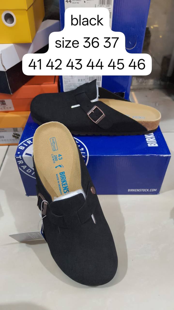 Birkenstock
110 dhs💛

Zain146
♥️♥️♥️