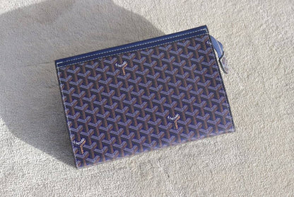 Men's Clutch 
Good Quality
90 dhs🗽

Zain33
♥️♥️♥️