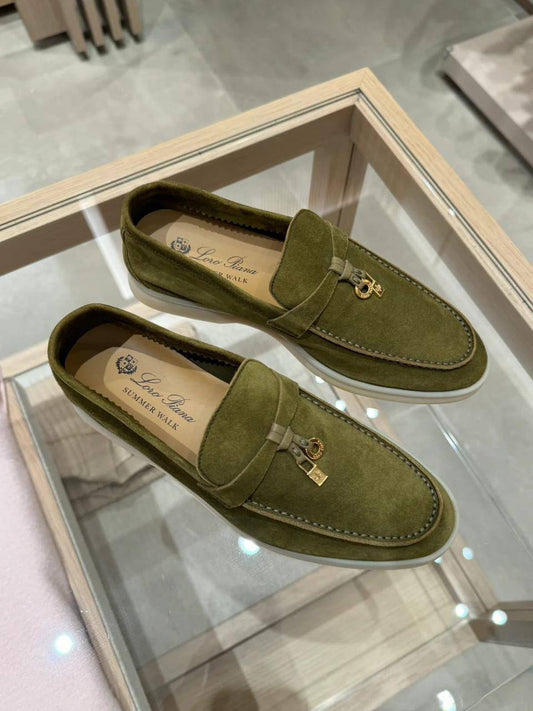 NEW CAME 
GOOD QUALITY 
LORO PIANA 
130 dhs🪙🌨️
Size 36 TO 41

Zain40
♥️♥️♥️