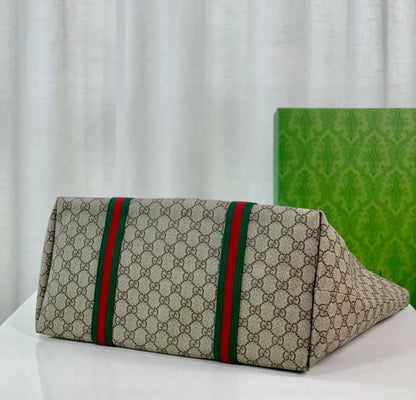GUCCI 
COPY ONE RESTOCK 
160 dhs🪙🖤

Zain39
♥️♥️♥️