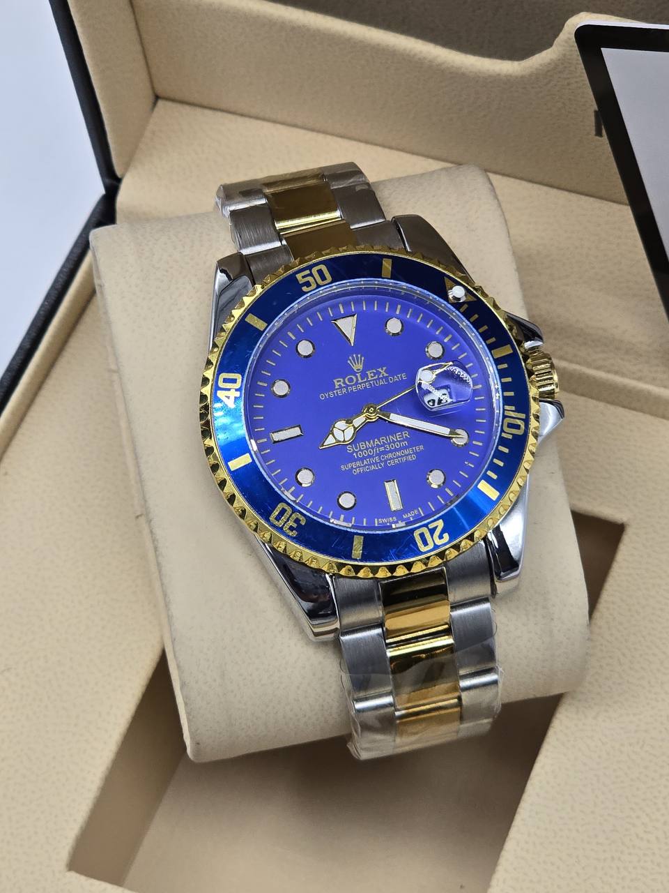 Rolex Men
65 dhs🪙🌨️
*Battery*

Zain29
♥️♥️♥️
