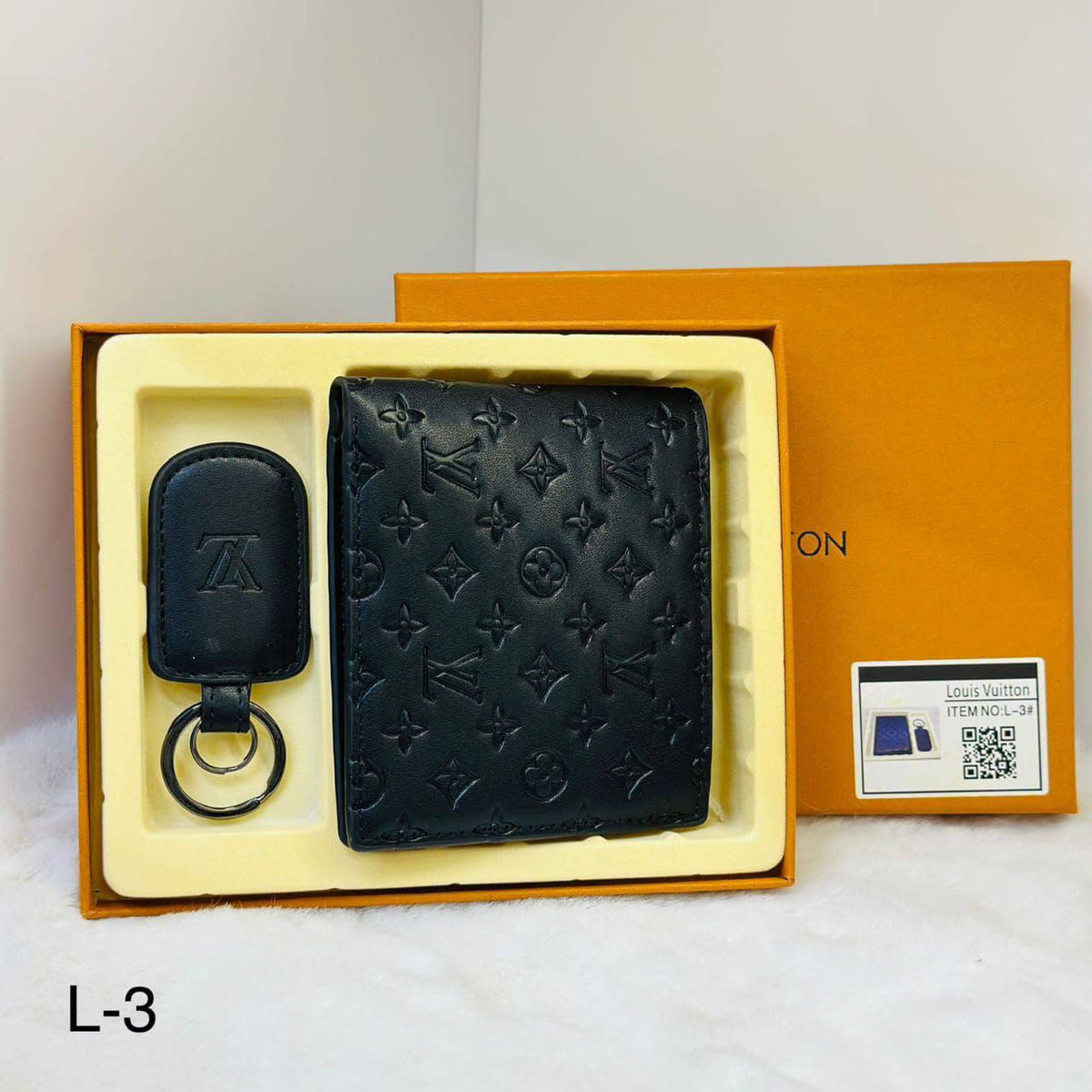 WALLET SET

 GOOD QUALITY 

30 dhs🇦🇪🇦🇪

Zain40
♥️♥️♥️