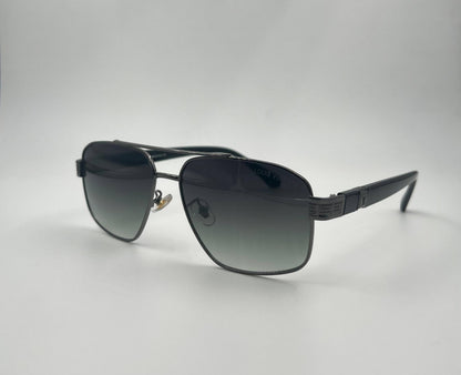 LV
Sunglasses 🕶️ 
good quality 💯
With master box 🗃️ 
50 dhs❤️

Zain273
♥️♥️♥️