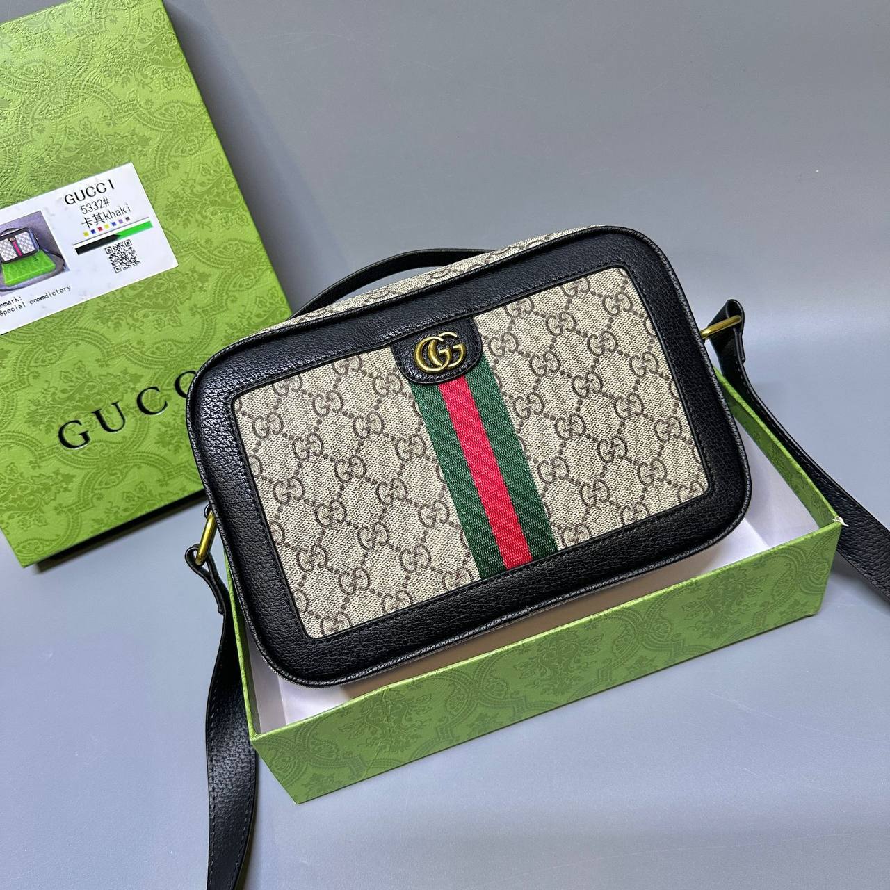 GUCCI 
UNISEX GOOD QUALITY 
WITH BOX 
🎁🎁🎁

95 dhs✅

Zain39
♥️♥️♥️