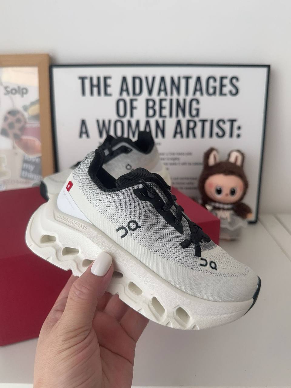 Loewe
For kids , 
Size 28 to 35 , 
150 dhs🪙

Zain196
♥️♥️♥️