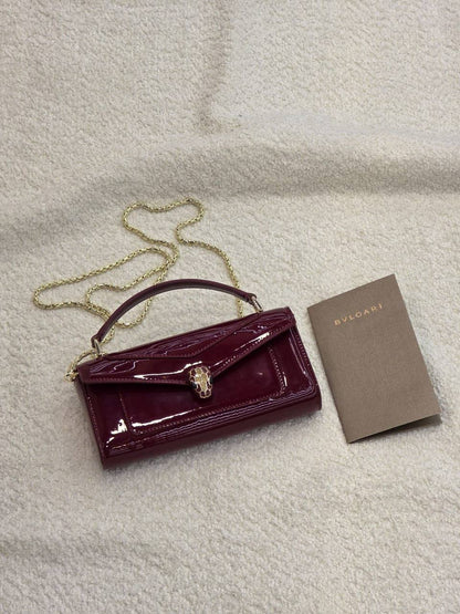 Bvlgari
Master
 20Cm With Box
360 dhs✅

Zain131
♥️♥️♥️