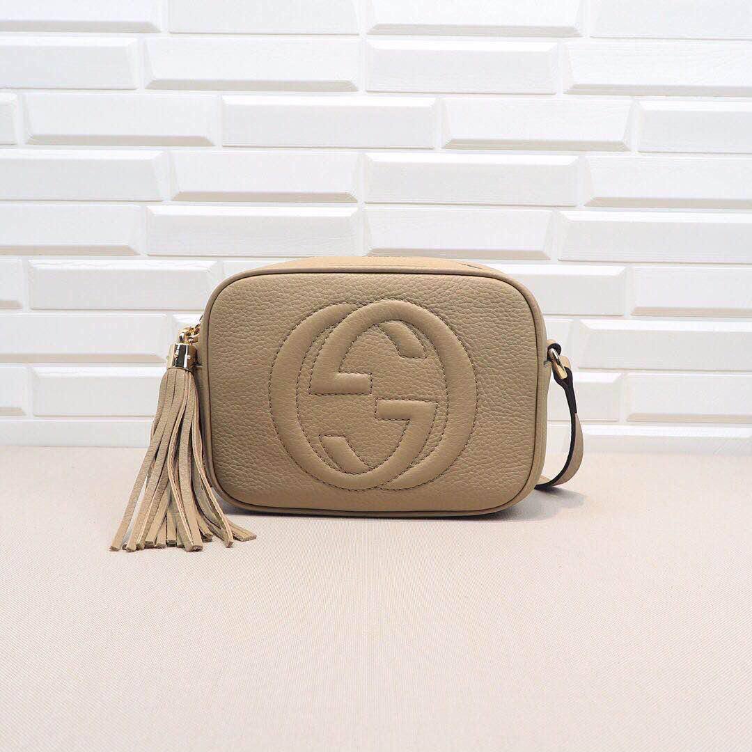 Gucci

330 dhs🇦🇪🇦🇪

Zain153
♥️♥️♥️