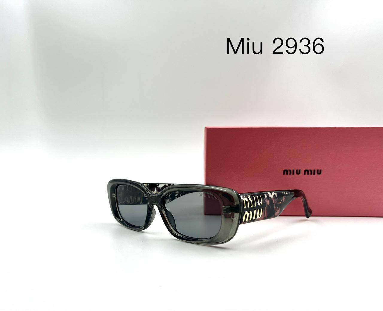 Miu Miu 💥*
Sunglasses 🕶️ 
good quality 💯
With master box 🗃️ 
50 dhs✅

Zain273
♥️♥️♥️