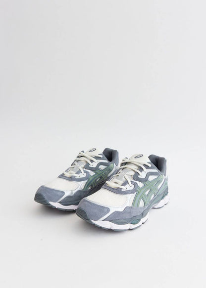 ASICS GEL-NYC "Cream/Steel Grey"💚
40-45 AVAILABLE 
220 dhs🪙💕

Zain242
♥️♥️♥️