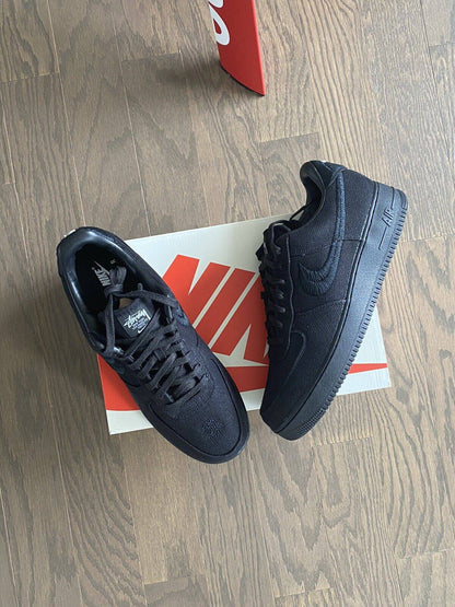 Nike x Stüssy Air Force 1 Low "Black" 🖤
36-45 AVAILABLE
170 dhs🗽

Zain242
♥️♥️♥️