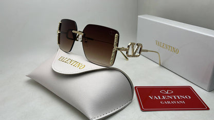 Ladies sunglasses 
70 dhs🇦🇪🇦🇪

Zain126
♥️♥️♥️