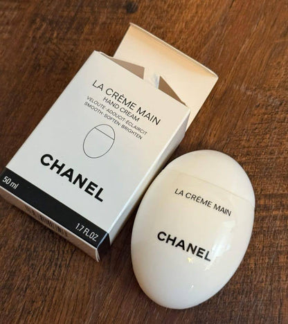 Chanel
Small 20 dhs🪙🌨️
Big 25 dhs🪙🌨️

Zain109
♥️♥️♥️