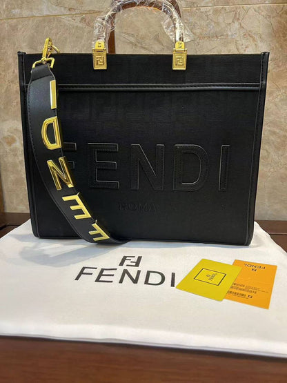 Fendi   
110 dhs🪙💚

Zain253
♥️♥️♥️