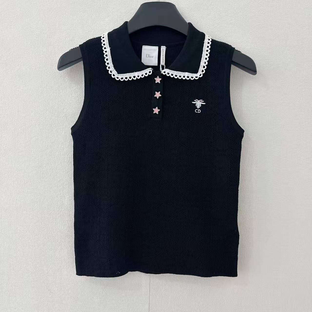*New collections*                                                
DIOR
*Super Master quality*
*Sizes: S M L* 
350 dhs🇦🇪🇦🇪

Zain308
♥️♥️♥️