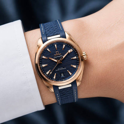 OMEGA MEN AUTOMATIC
280 dhs🇦🇪🇦🇪

Zain304
♥️♥️♥️