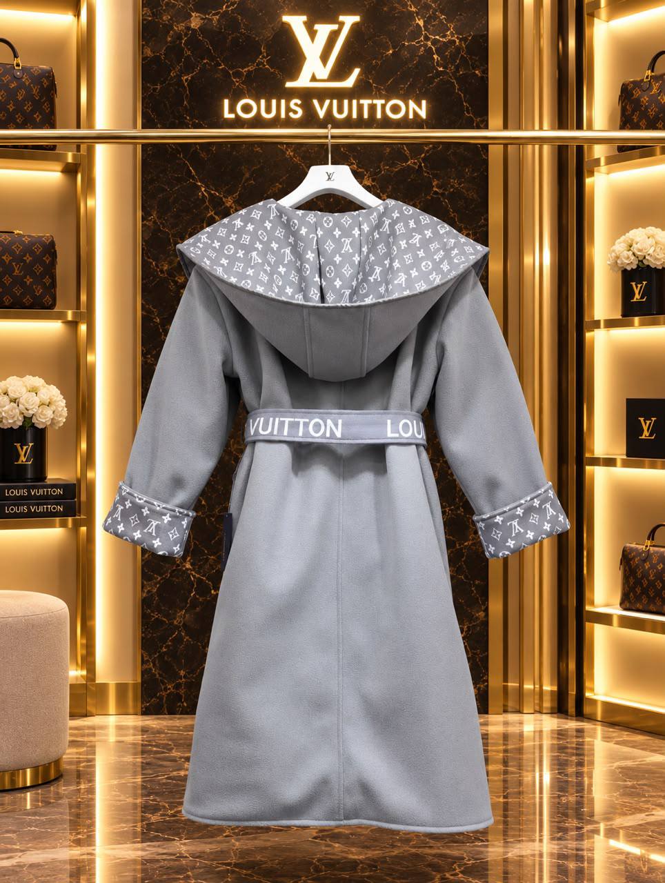 *New collections*                                                LOUIS VUITTON

Super Master quality

Sizes: S M L XL

590 dhs🇦🇪🇦🇪🇦🇪

Zain308
♥️♥️♥️
