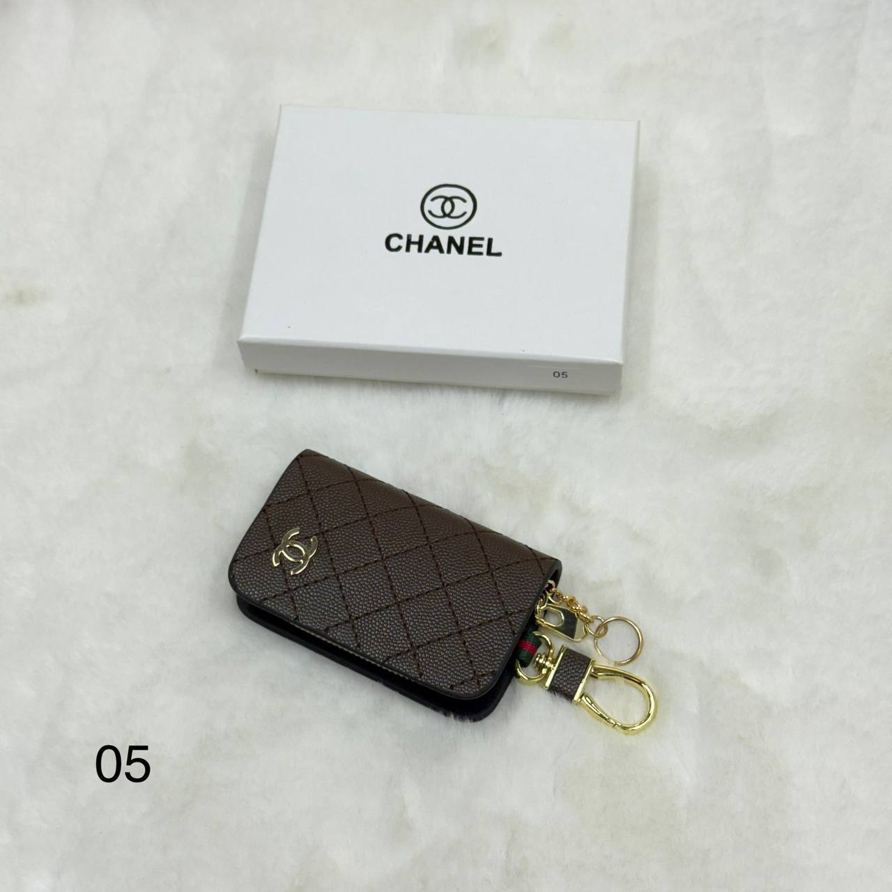 Key Holder

WITHBOX 
🎁🎁🎁

30 DHS🪙🌨️

Zain40
♥️♥️♥️