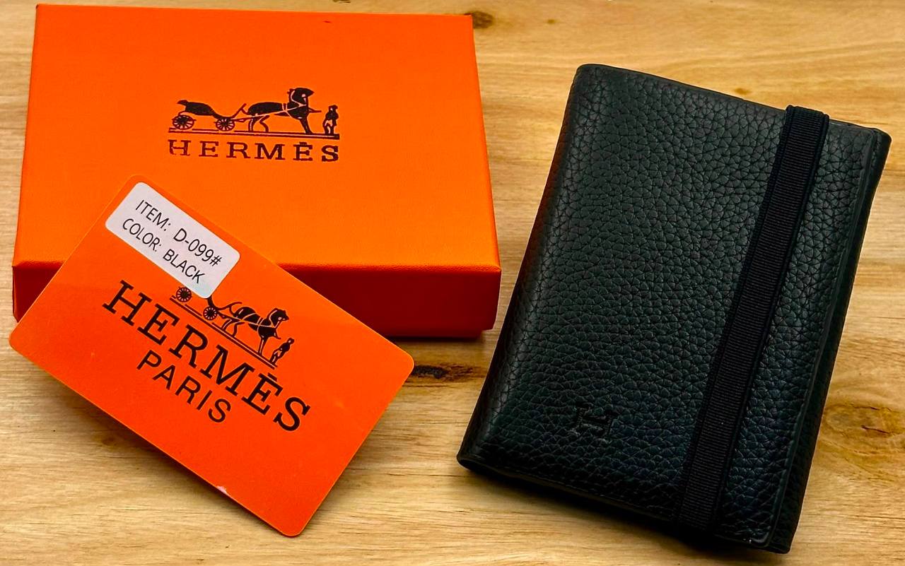 Wallets
45 dhs🇦🇪🇦🇪

Zain182
♥️♥️♥️