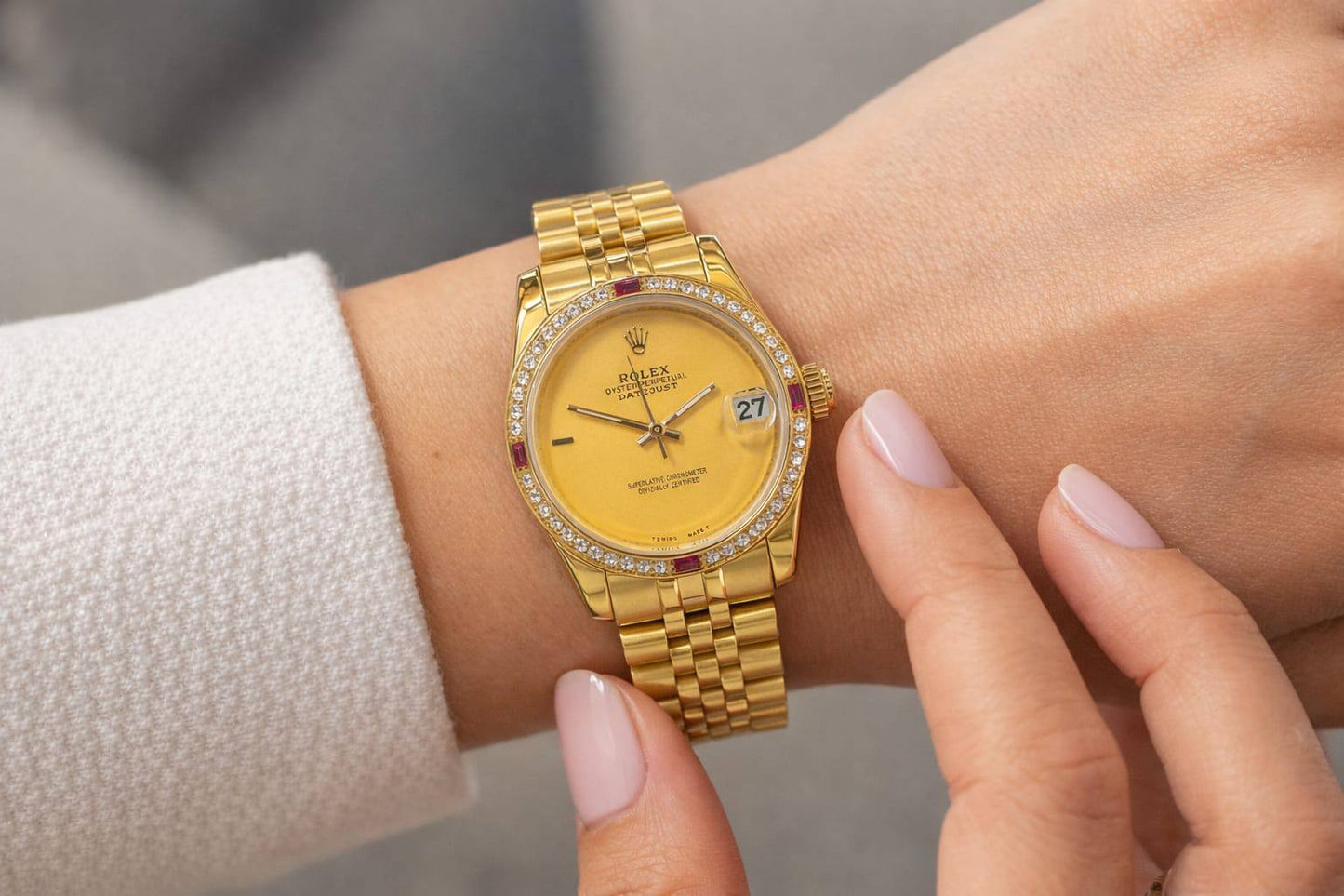 Rolex watch for ladies good quality 
230 dhs❣️
 (size 31mm)

Zain59
♥️♥️♥️