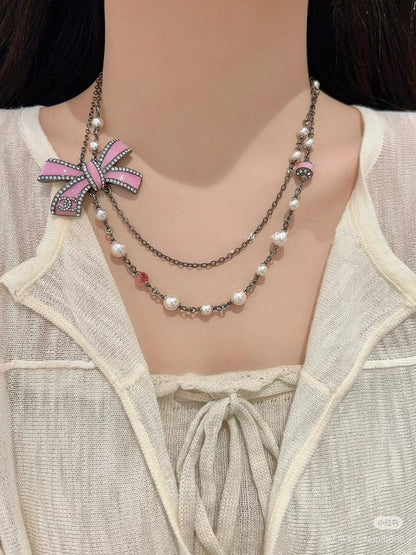 Chanel set ☘️
Necklace 
Earrings 
Master quality 

120 dhs🪙
normal box 📦

Zain48
♥️♥️♥️