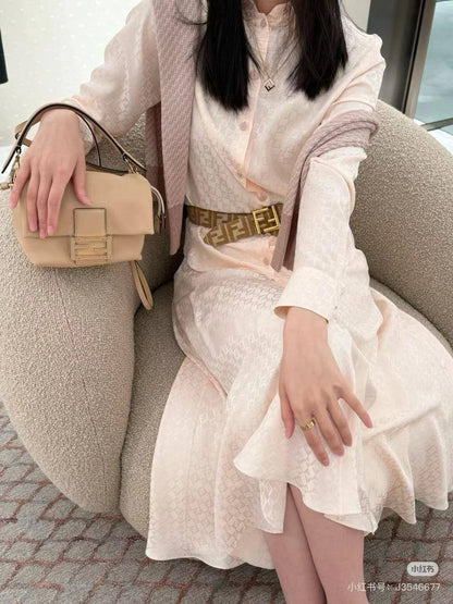 *New collections      
190 dhs✅
*good  quality  
*Sizes:S M L * 
*AVAILABLE NOW*💕❤️

Zain231
♥️♥️♥️