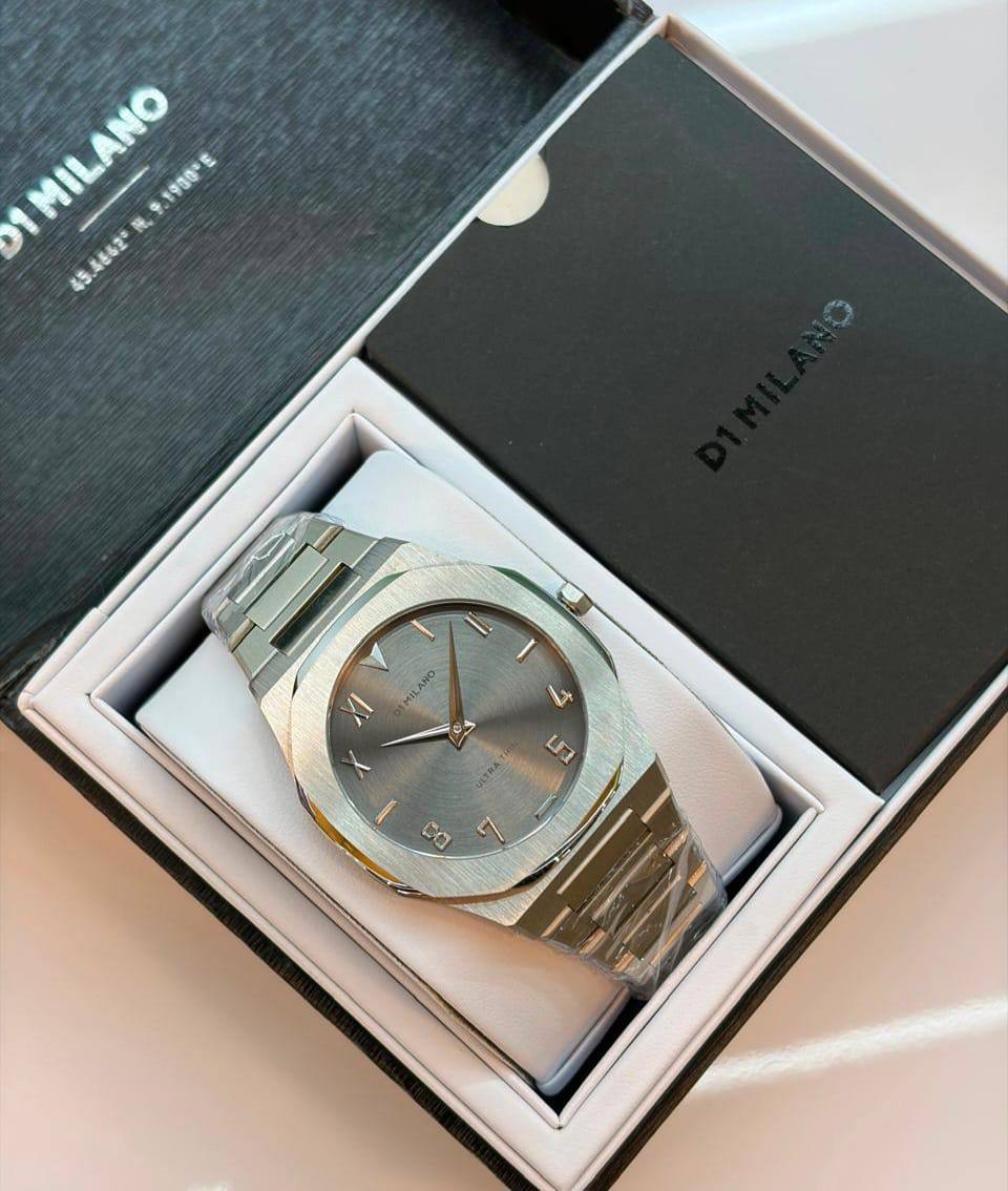 D1 milano watch for men good quality 
260 dhs✅

Zain59
♥️♥️♥️