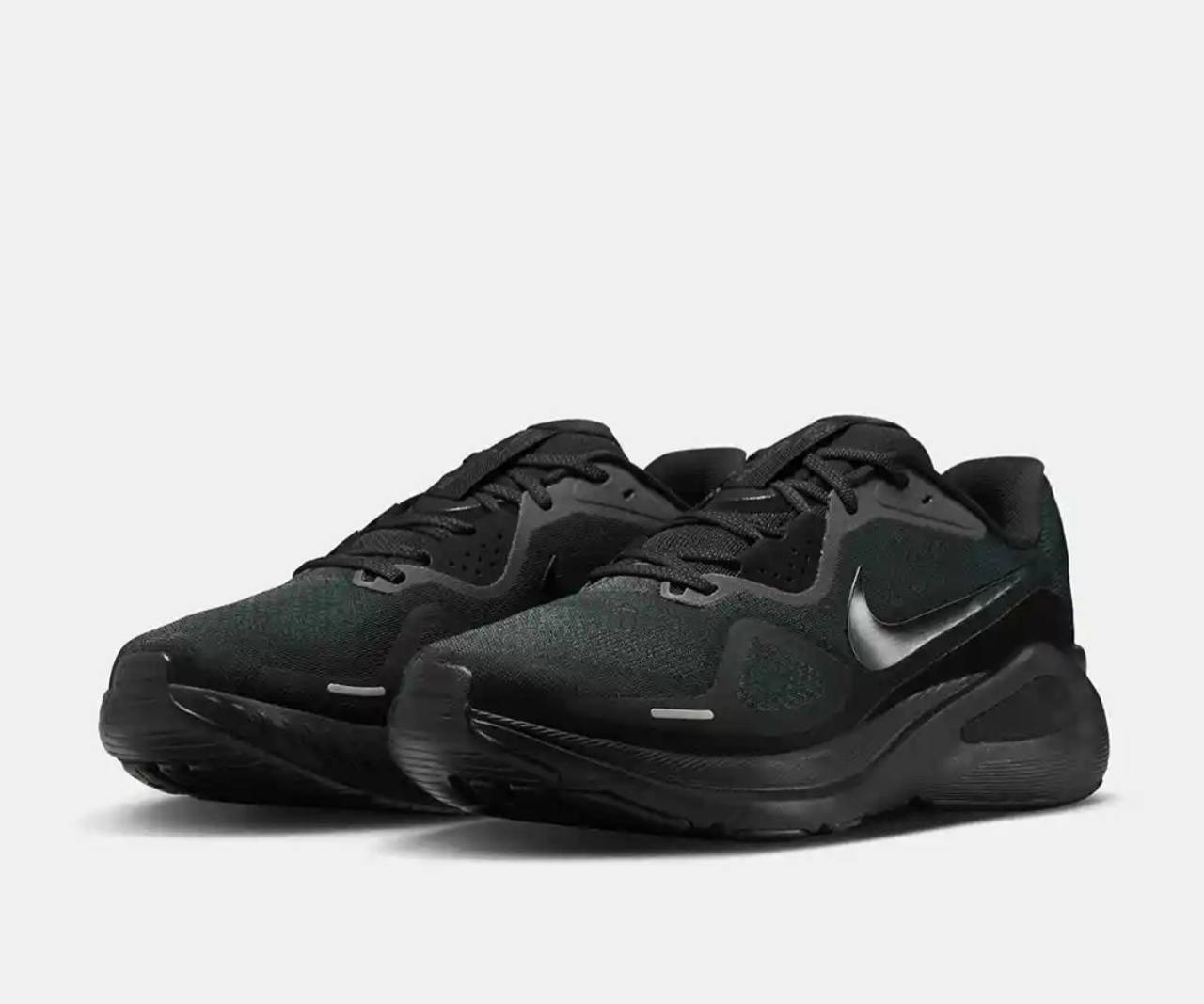 New
Size 40 to 45 
130 dhs✅

Zain183
♥️♥️♥️