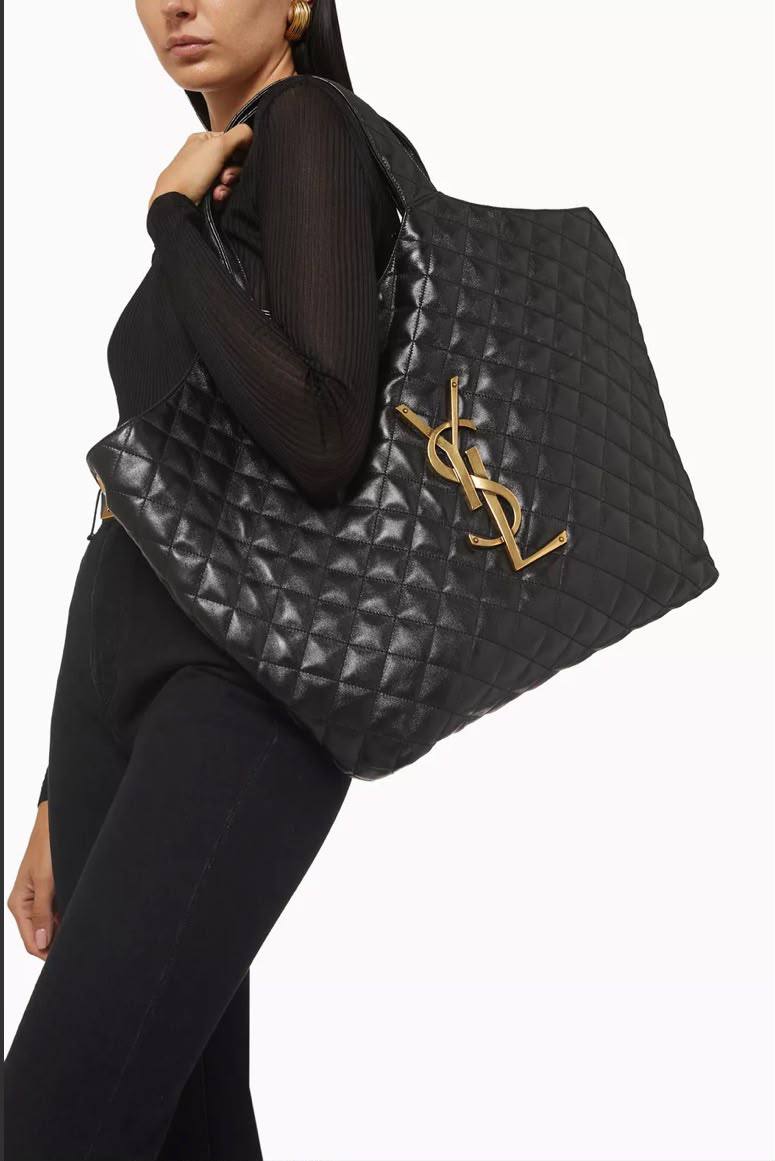 YSL

100 dhs🇦🇪

Zain35
♥️♥️♥️