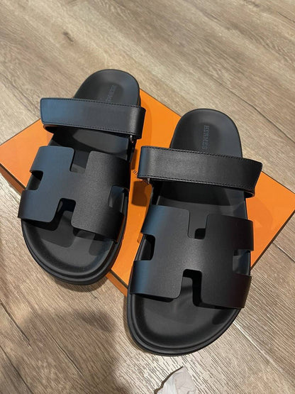 Hermes 
Sizes 41 to 45 
85 dhs💓

Zain232
♥️♥️♥️