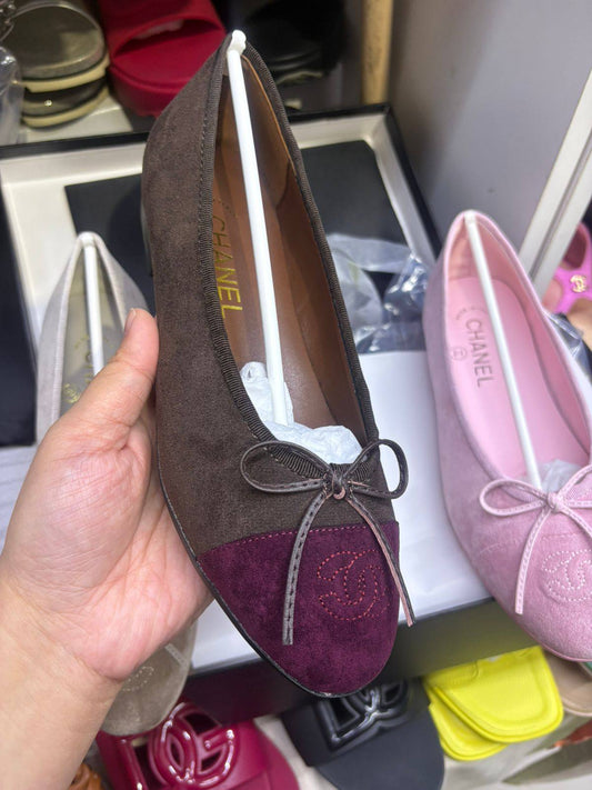 Chanel
Size 36-41
130 dhs🪙🌨️

Zain145
♥️♥️♥️