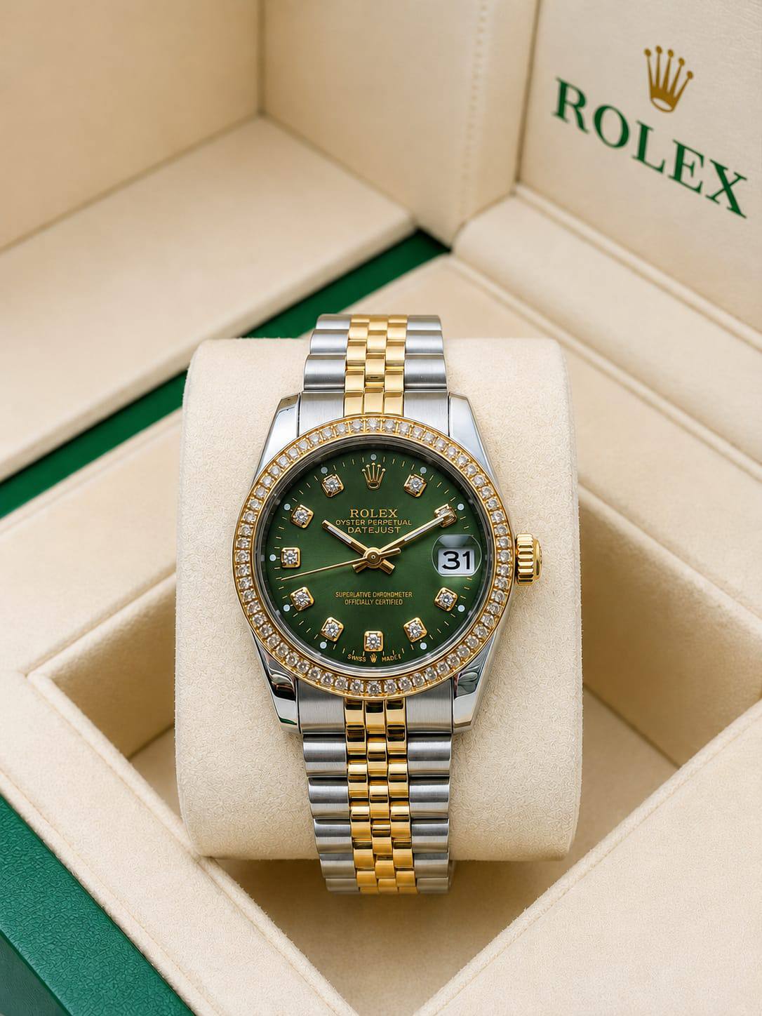 Rolex watch for ladies good quality
 230 dhs✅
 (size 31mm)

Zain59
♥️♥️♥️