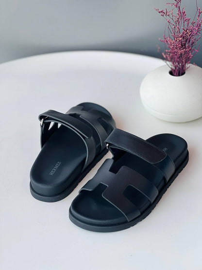 Hermes
Size 36_41
Super high quality* 
450 dhs🪙🌨️

Zain176
♥️♥️♥️