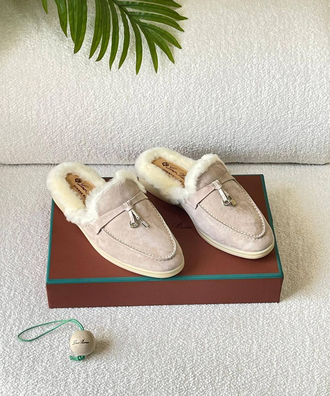 LORO PIANA
SuperMaster Quality 💯
450 dhs🪙🌺

Size: 36-41💥

Zain171
♥️♥️♥️