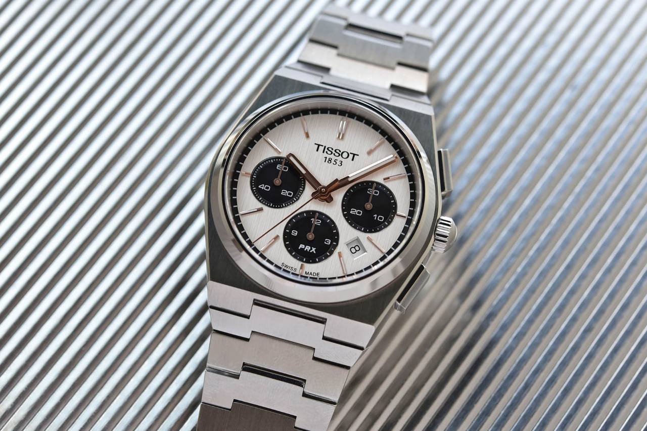 Tissot watch for men 
good quality 
260 dhs🪙💕

Zain59
♥️♥️♥️