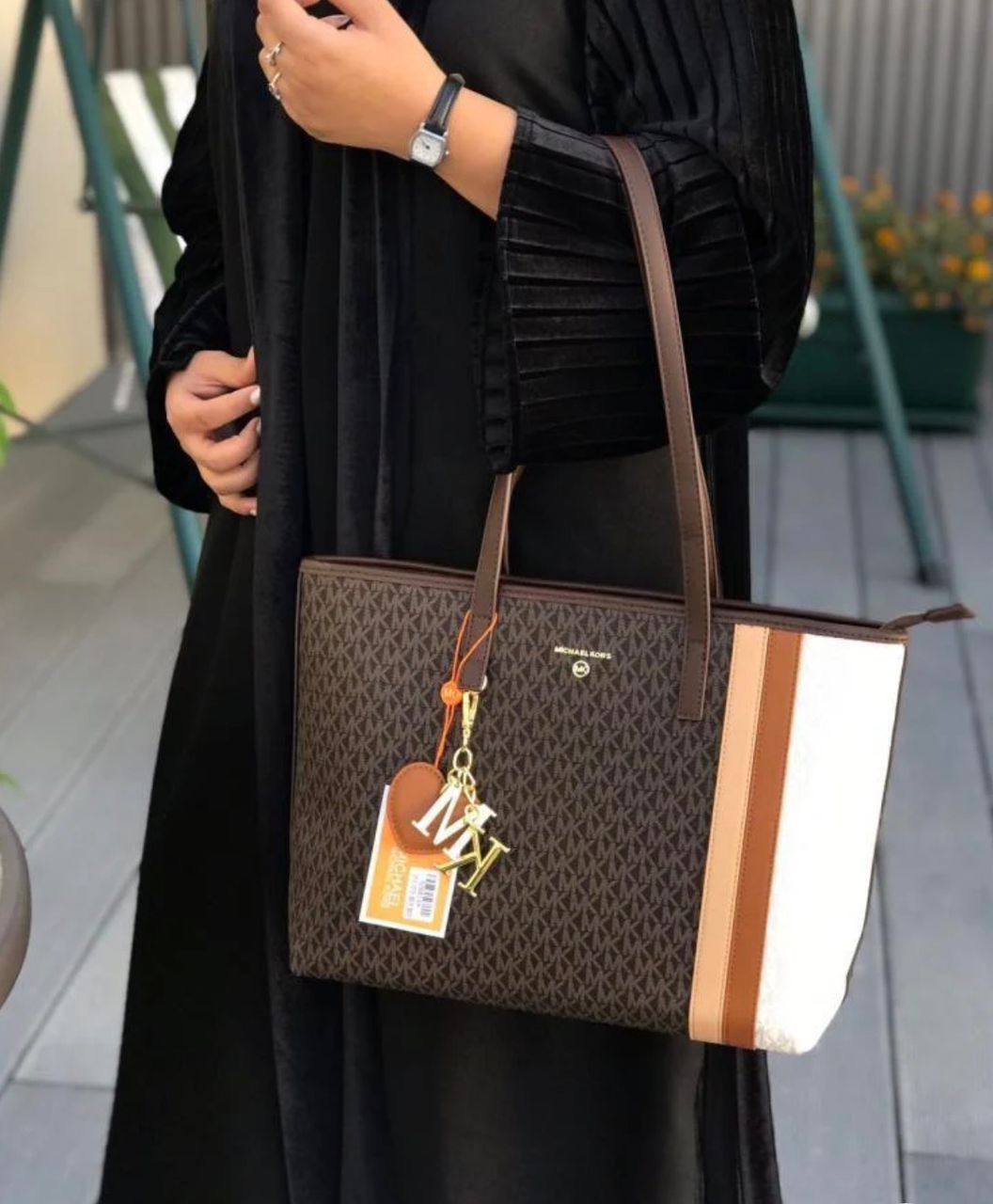 MK
90 dhs💓
Good quality

Zain35
♥️♥️♥️