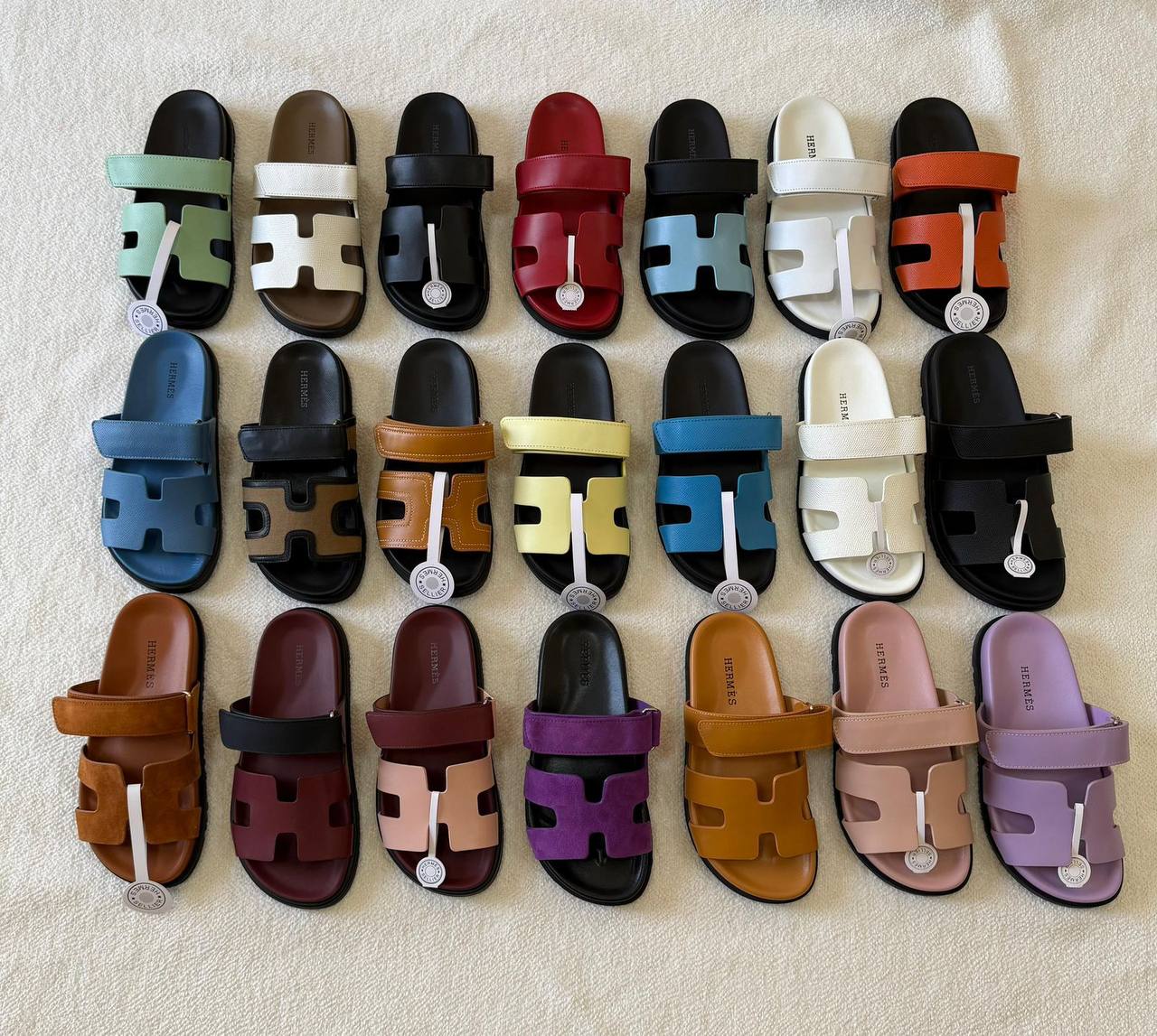 Hermes
Size 36-42
Super Master
450 dhs✅

Zain171
♥️♥️♥️