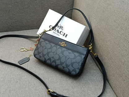 LV - Coach
75 dhs✅
with box🎁

Zain26
♥️♥️♥️
