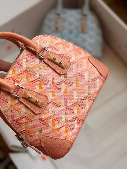 𝐆𝐨𝐲𝐚𝐫𝐝 𝐕𝐞𝐧𝐝𝐨𝐦𝐞 𝐍𝐚𝐧𝐨 𝐁𝐚𝐠 

For Price 👇 WhatsApp✅
0568585901 
0507557372
0552275751 Owner Zain 👌

ZainETAG 4
♥️♥️♥️