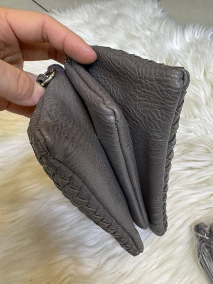 📱 Phone bag
Good Quality 
Size : 18 * 11 cm
45 dhs🇦🇪🇦🇪

Zain115
♥️♥️♥️