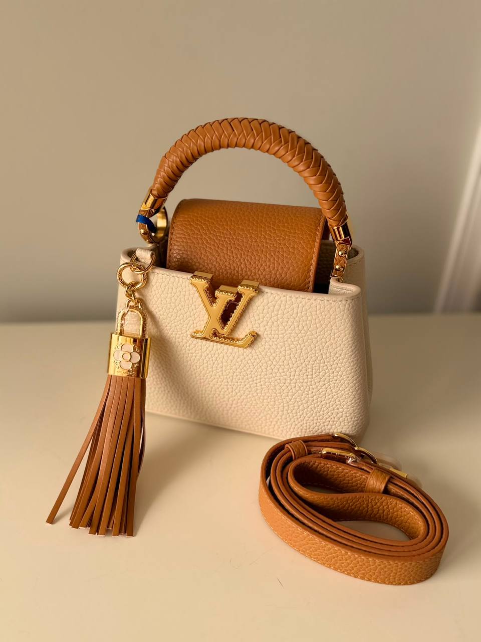 LV 
CHANEL
SUPER MASTER QUALITY 
For Price 👇 WhatsApp✅
0568585901 
0507557372
0552275751 Owner Zain 👌

Zain322
♥️♥️♥️