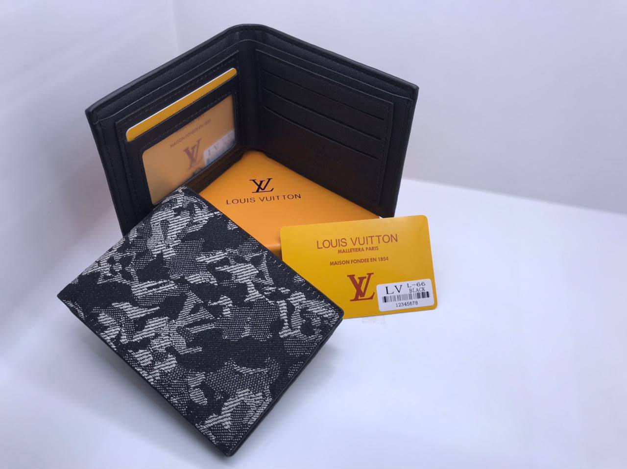 Wallets
55 dhs🇦🇪🇦🇪

Zain182
♥️♥️♥️