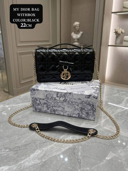 DIOR
ᴍʏ ᴅɪᴏʀ ᴍɪɴɪ ʙᴀɢ
ᴛᴏᴘ ʜᴀɴᴅʟᴇ/ ɢᴏʟᴅᴇɴ ᴄʜᴀɪɴ
𝟐 ɪɴᴛᴇʀɪᴏʀ ʀᴇᴍᴏᴠᴀʙʟᴇ ᴄʜᴀɪɴ
ᴡɪᴛʜʙᴏx
ᴘᴀᴛᴇɴᴛ ᴄᴀɴɴᴀɢᴇ ᴄᴀʟғsᴋɪɴ
sɪᴢᴇ:𝟐𝟏ᴄᴍ
110 dhs💓

Zain56
♥️♥️♥️
