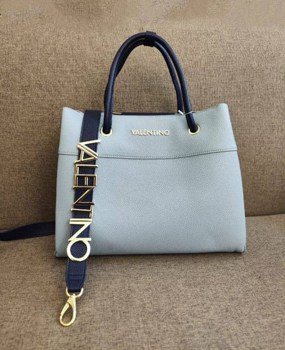 Valentino
125 dhs❣️
size36*17*27cm
New models

Zain26
♥️♥️♥️