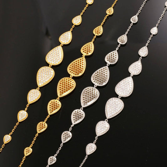 BOUCHERON ❤️‍🔥*
Necklace❣️
Master quality 💯
With normal boxes 🗃️ 
Offer price👇
140 dhs🪙🌨️
With master box 📦 
240 dhs🪙🌨️

Zain216
♥️♥️♥️